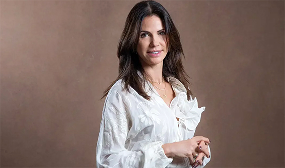 Paula SalamondeIcatu